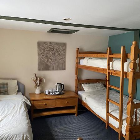 Loch Ness Backpackers Lodge Drumnadrochit Luaran gambar