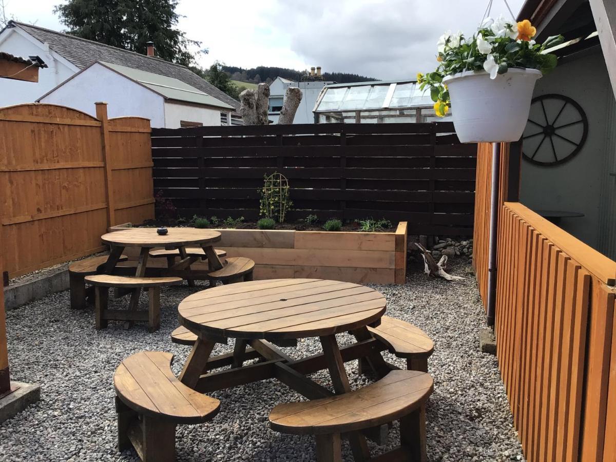 Loch Ness Backpackers Lodge Drumnadrochit Luaran gambar