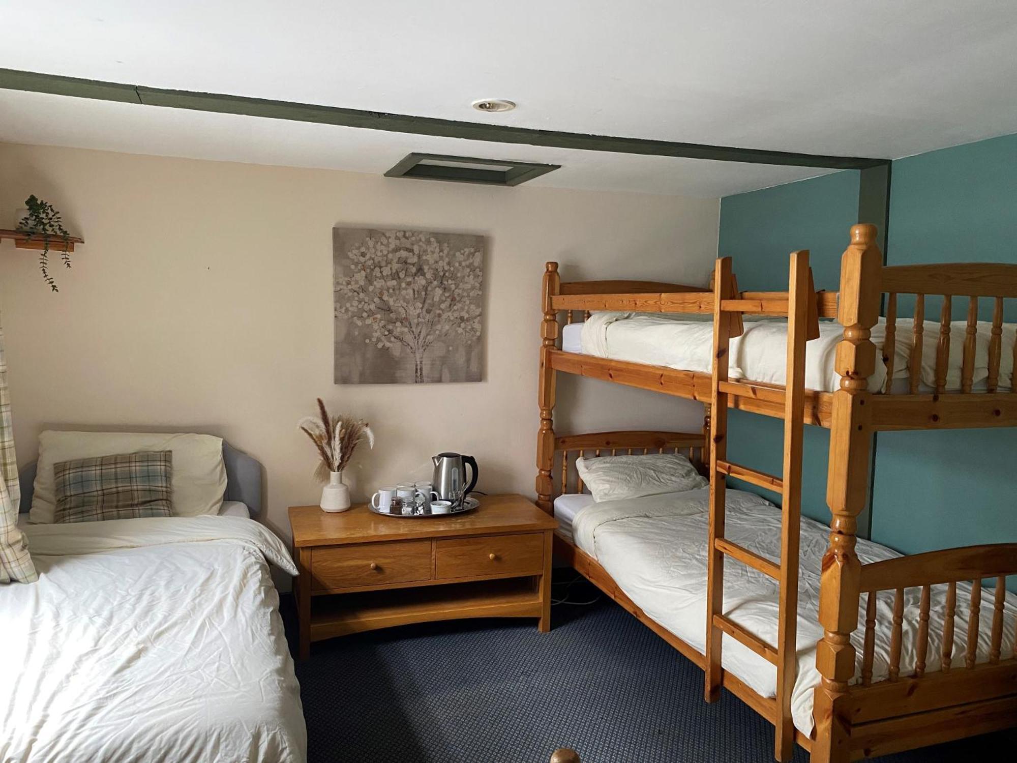 Loch Ness Backpackers Lodge Drumnadrochit Luaran gambar